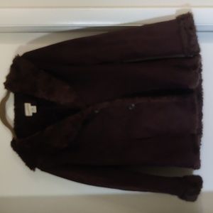 Nwt  size lg St Johns Bay faux Sherpa short coat